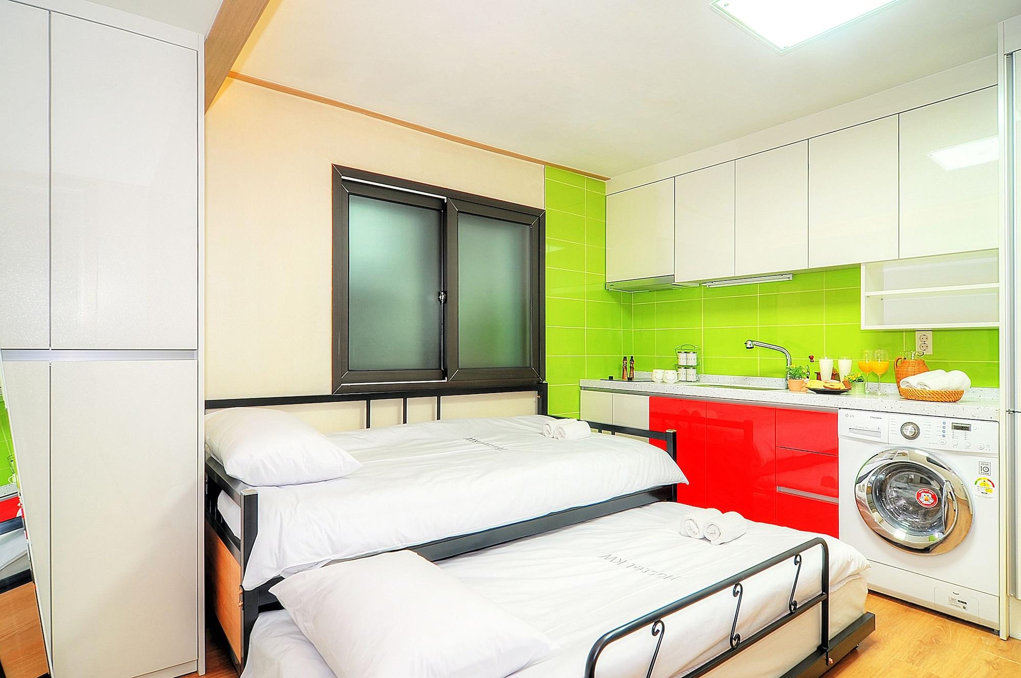 Hostel Kw Sinsa โซล ภายนอก รูปภาพ